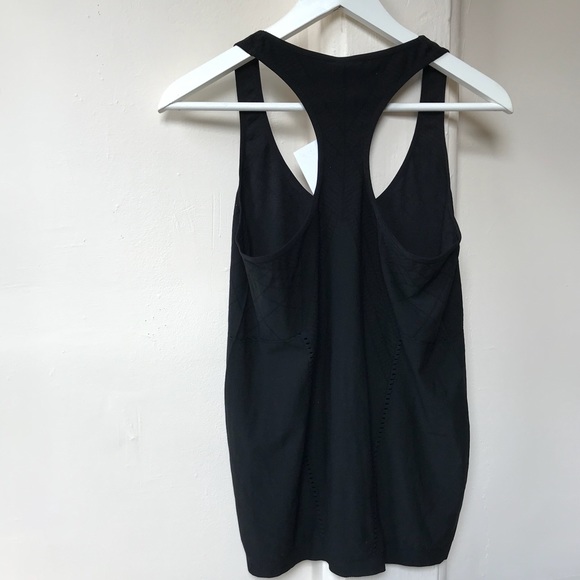 Fablrtics Olympus Tank Top Black Size L New - Picture 5 of 8